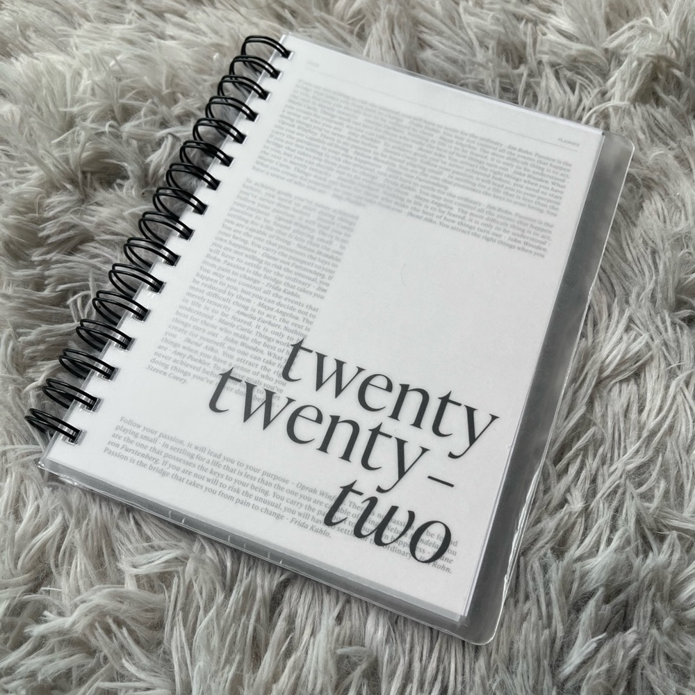 Cloth & Paper 2022 Spiral Planner - New